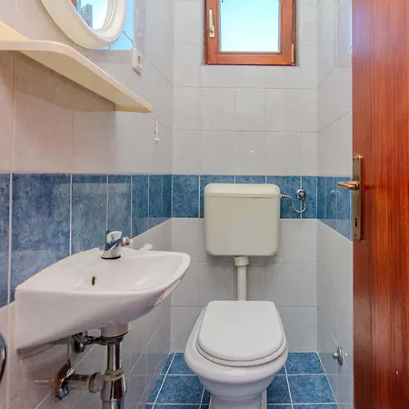 Apartament Kurta 1 By Interhome Privlaka (Zadar)